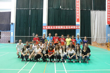 PG国际第三届羽毛球师生联谊赛顺利举办